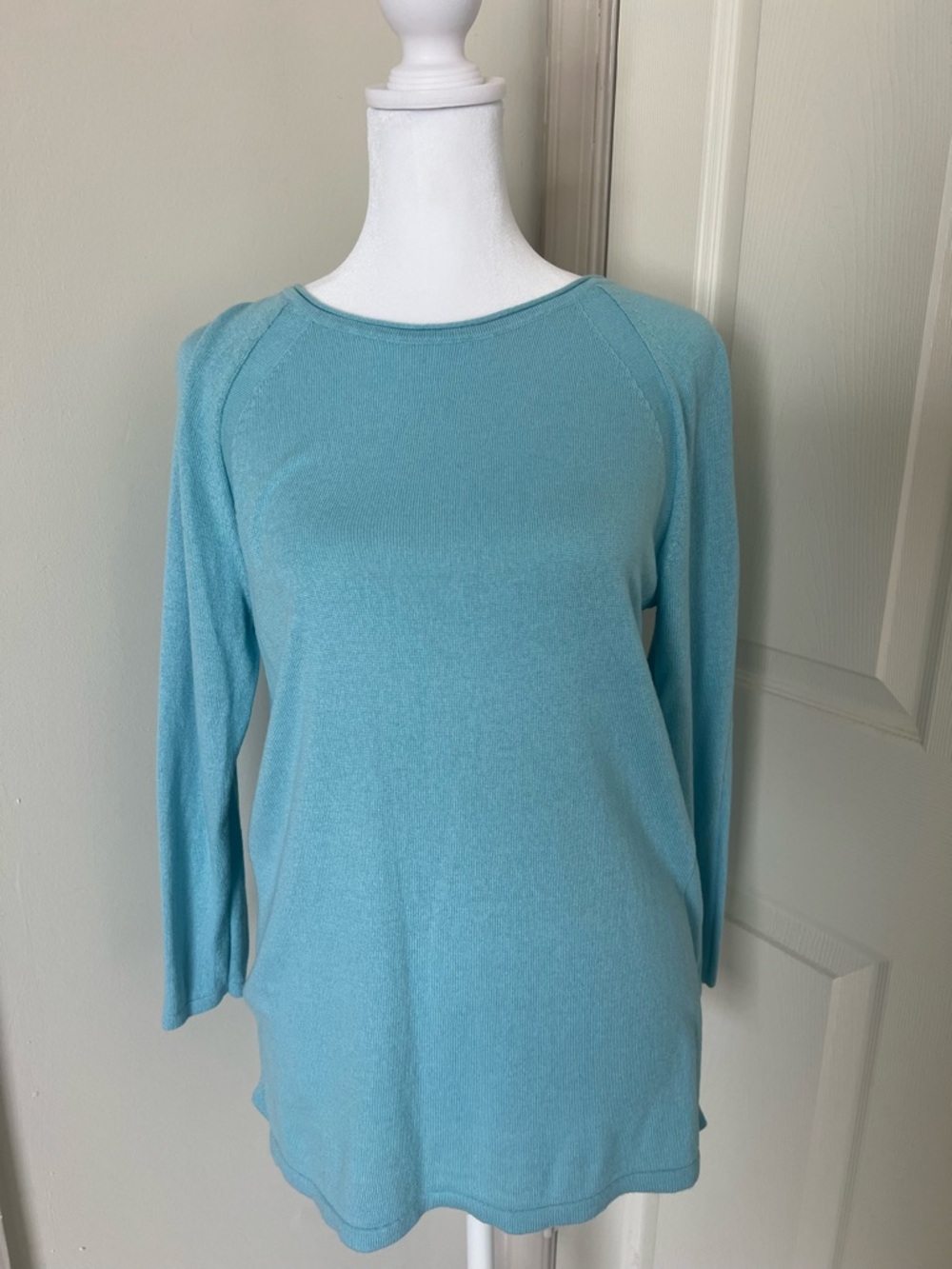 J. McLaughlin Seafoam Long Sleeve Knit Top